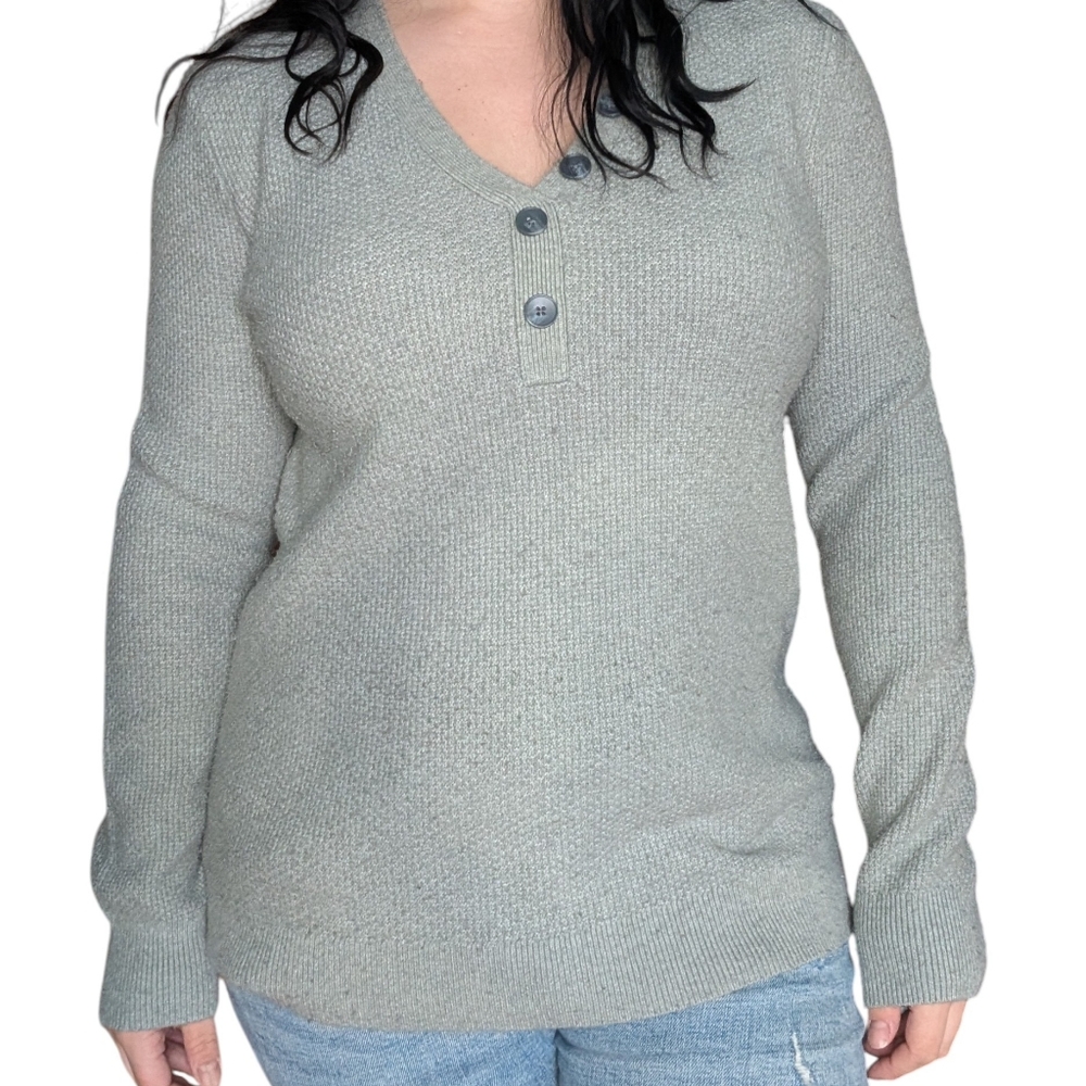 Denver Hayes V-Neck Sweater in Green-Gray